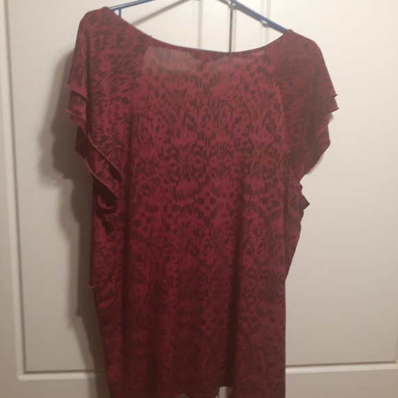 Dark Fuchsia & Black Ruffled Top - Picture 2 of 4
